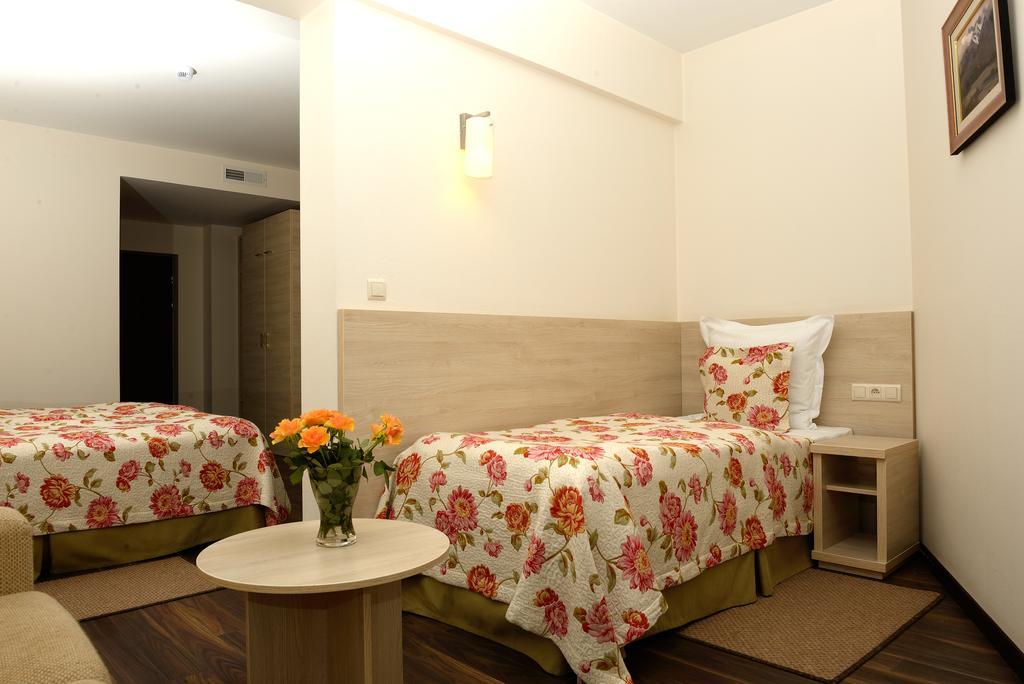 Hotel Nad Przelomem Sromowce Niżne المظهر الخارجي الصورة